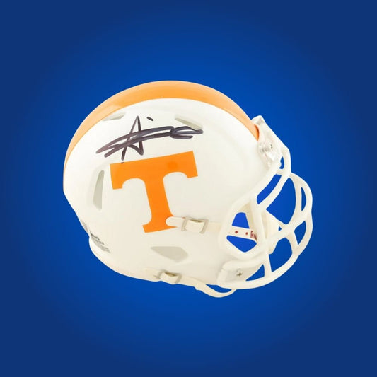 Alvin Kamara signed Tennessee Volunteers mini helmet—sought-after item for Volunteers fans and Kamara collectors.