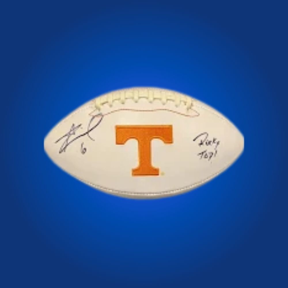 Autographed full size replica helmet by Alvin Kamara, featuring Tennessee Volunteers white logo. Certified authentic, a unique collectible for passionate Volunteers fans and memorabilia collectors. Includes Certificate of Authenticity. Helmet details may vary for catalog consistency.