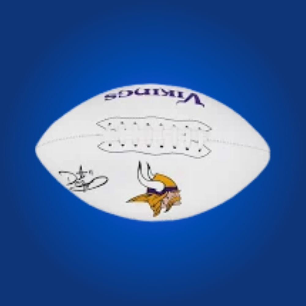 Daunte Culpepper signed Minnesota Vikings logo football, a valuable addition for fans and collectors, authentic signature and certificate of authenticity included.