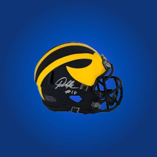 Denard Robinson signed Michigan Wolverines mini helmet—great collectible for Michigan fans and Robinson memorabilia seekers.