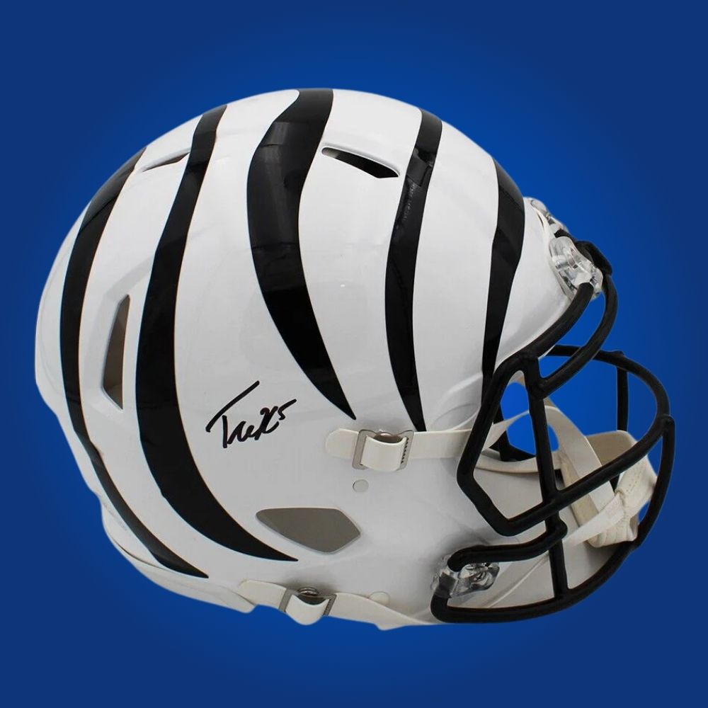 Jordan Love signed Green Bay Packers  Authentic Helmet with hologram and COA.